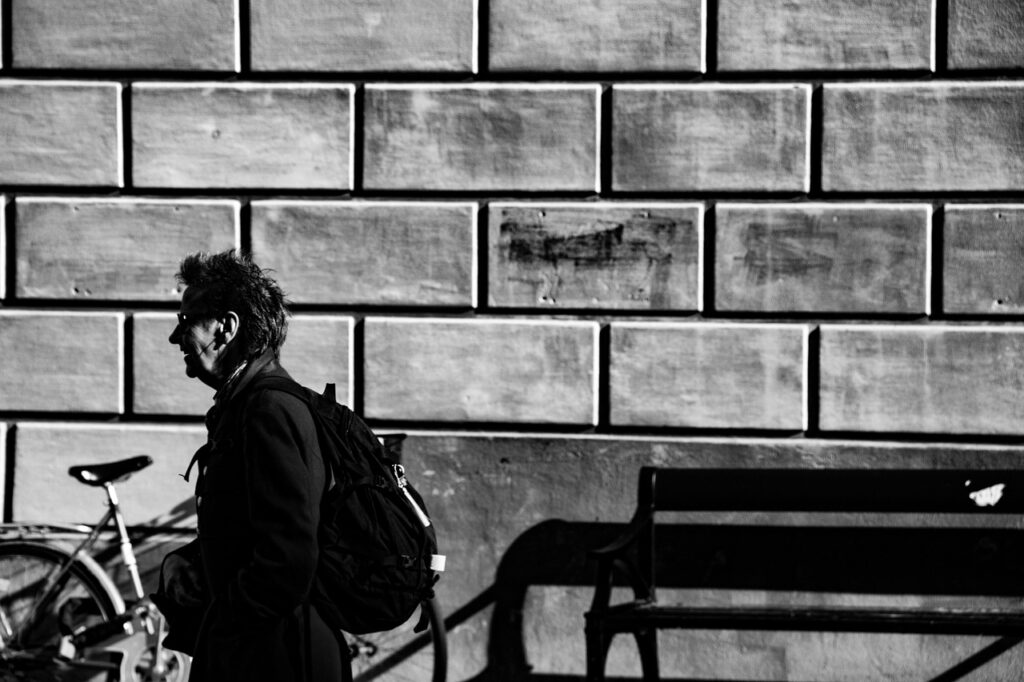 40代男性の加齢臭を胸元からケアする方法は？